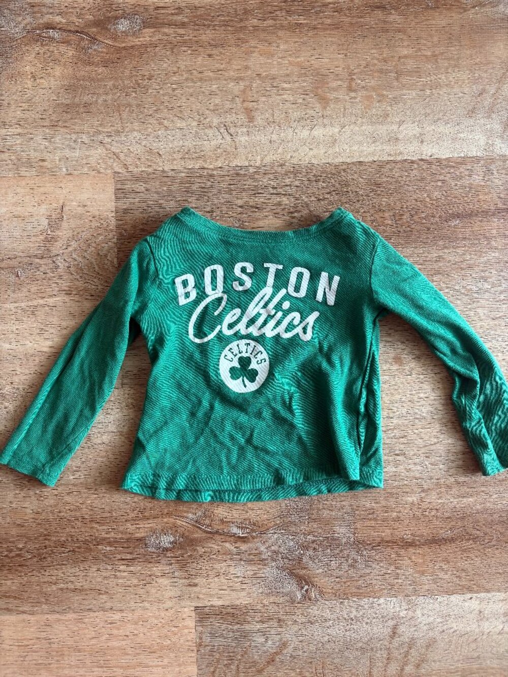 Boston Celtics, NBA brand shirt size 18-24 months